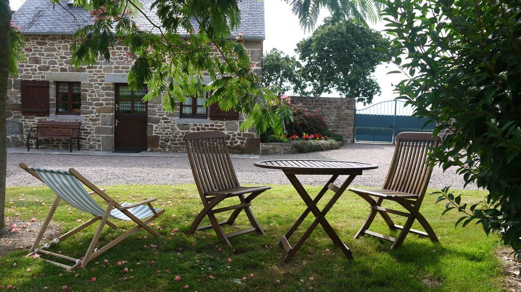 Chambres d'Hotes Les Sageais Baguer-Morvan Extérieur photo